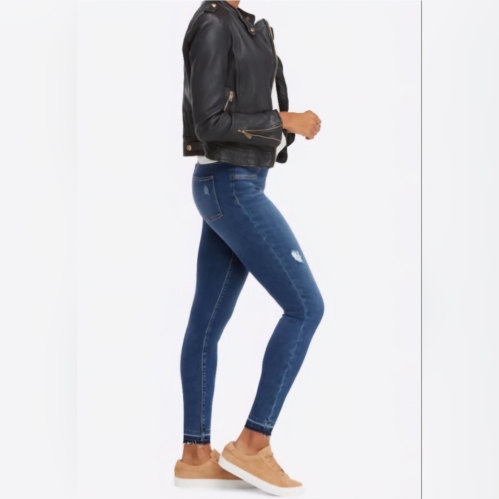 Spanx Distressed Denim Legging ~SMALL **NEW